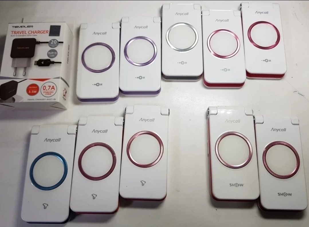 삼성 3g 폴더폰 (매직홀폰,고아라폰,미니멀폴더) 팝니다.효도폰,학생폰