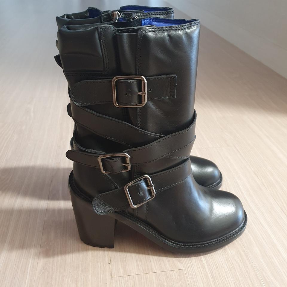 (새제품ㅡ살짝 눌림) 슈콤마보니 워커 240