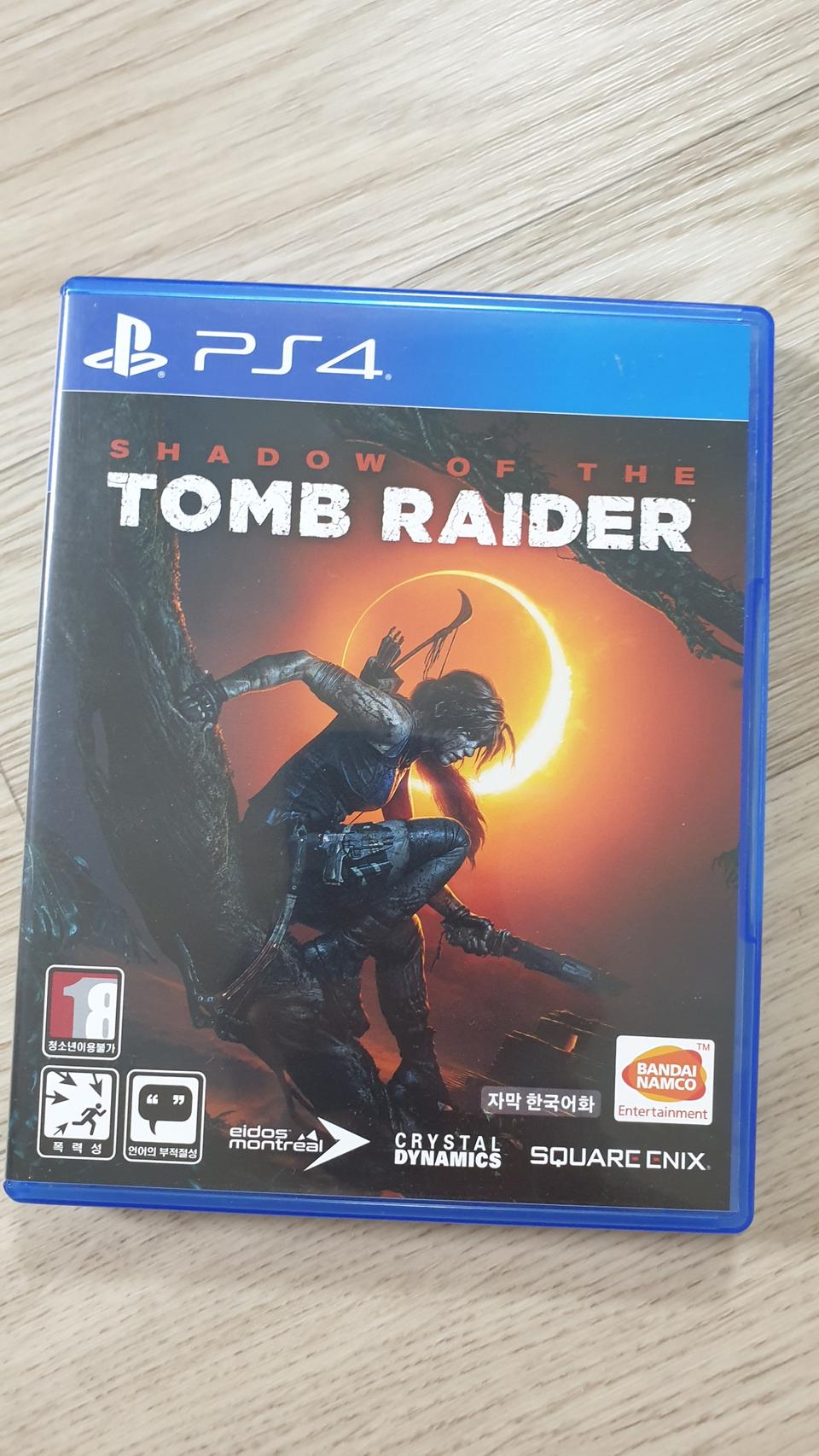 플스4 툼레이더 팝니다.