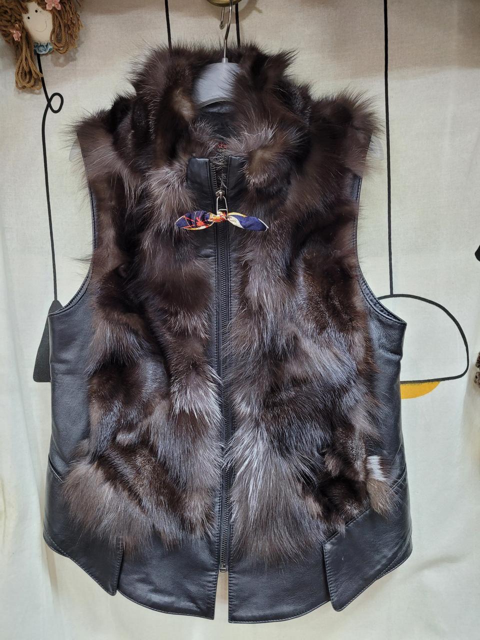 지센.양가죽조끼