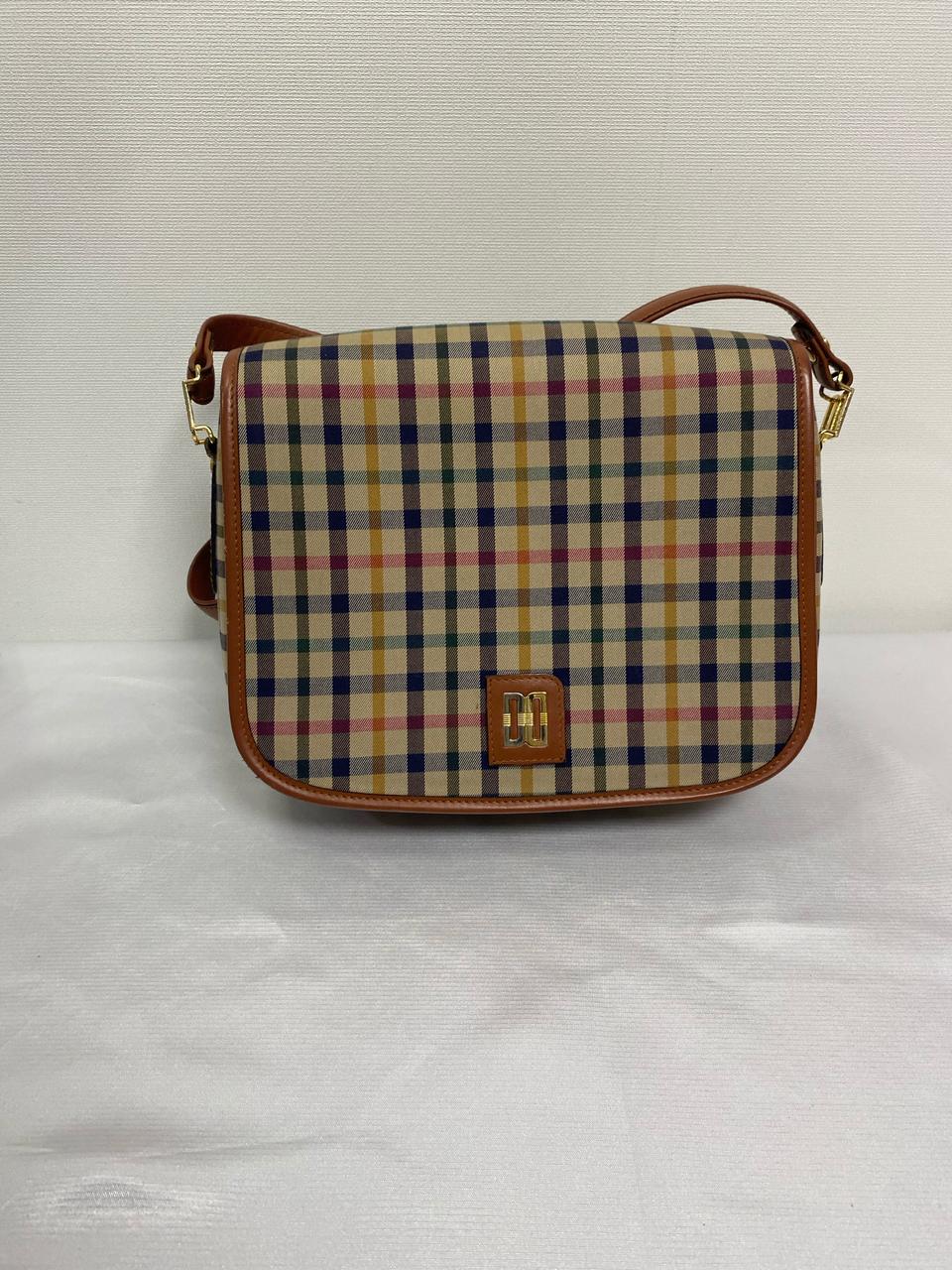 닥스 빈티지체크 크로스백