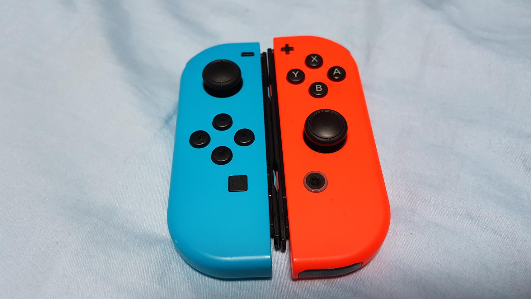 약간 하자있는 조이콘