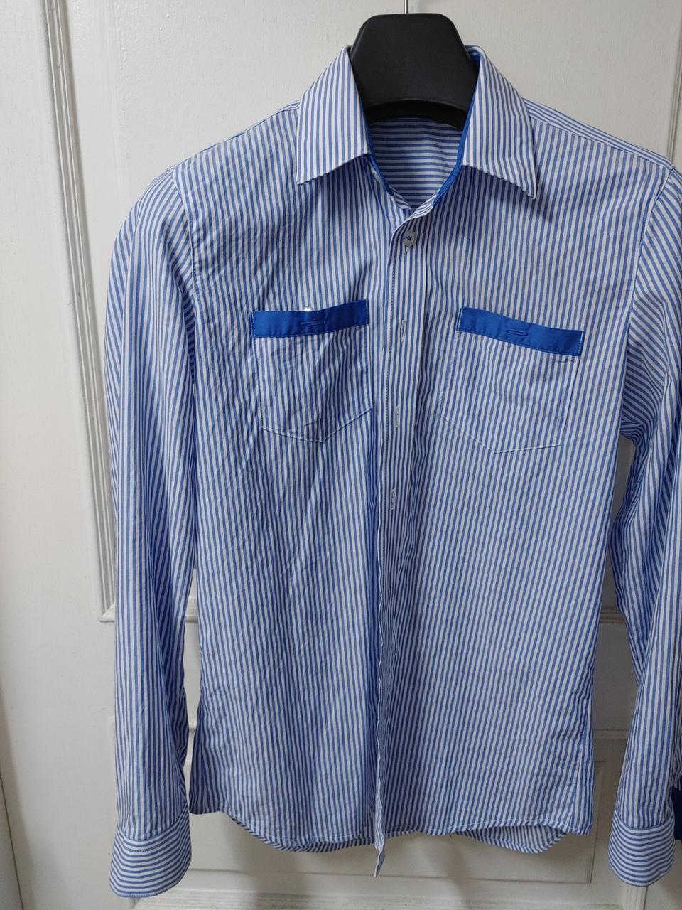 남방3개15000팝니다  3개전부 작아서걸어만두고