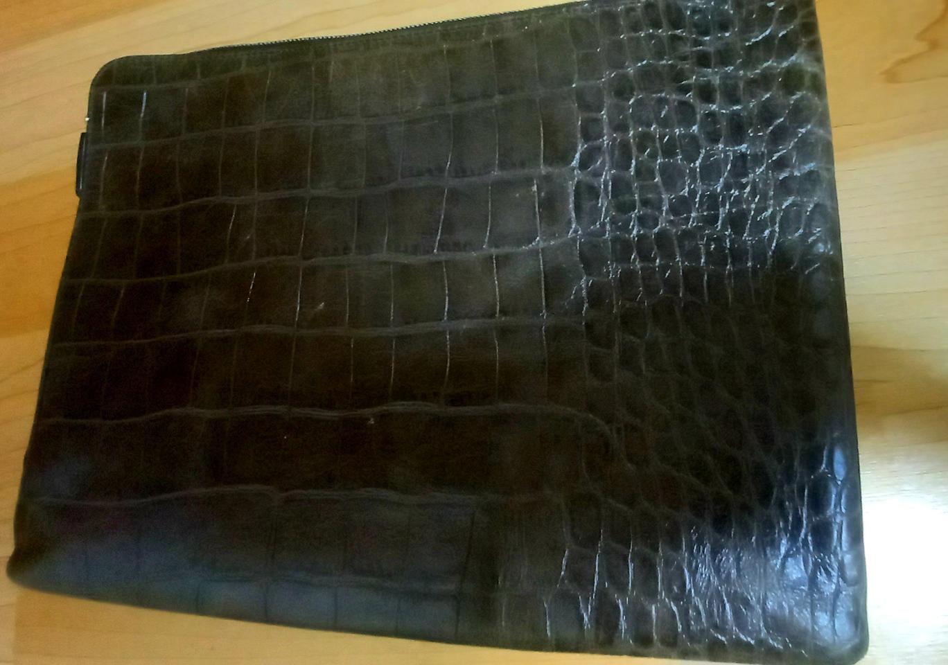 힐리앤서스 클러치백