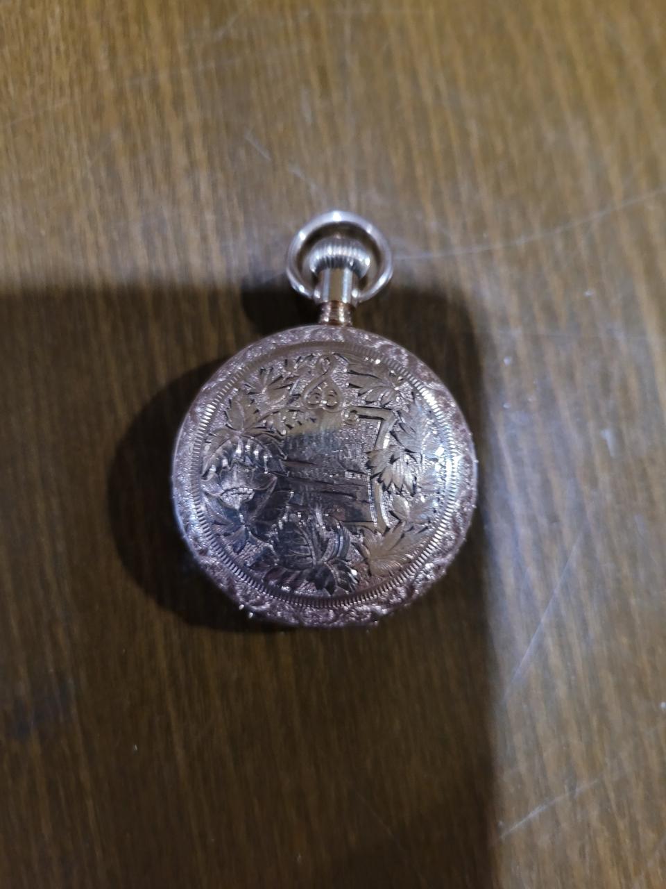 150년이상된회중시계