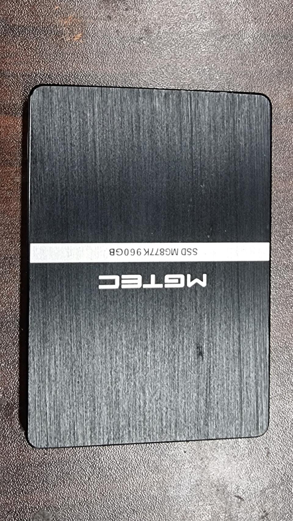 엠지텍 3D낸드 SSDMG877K 960Gb