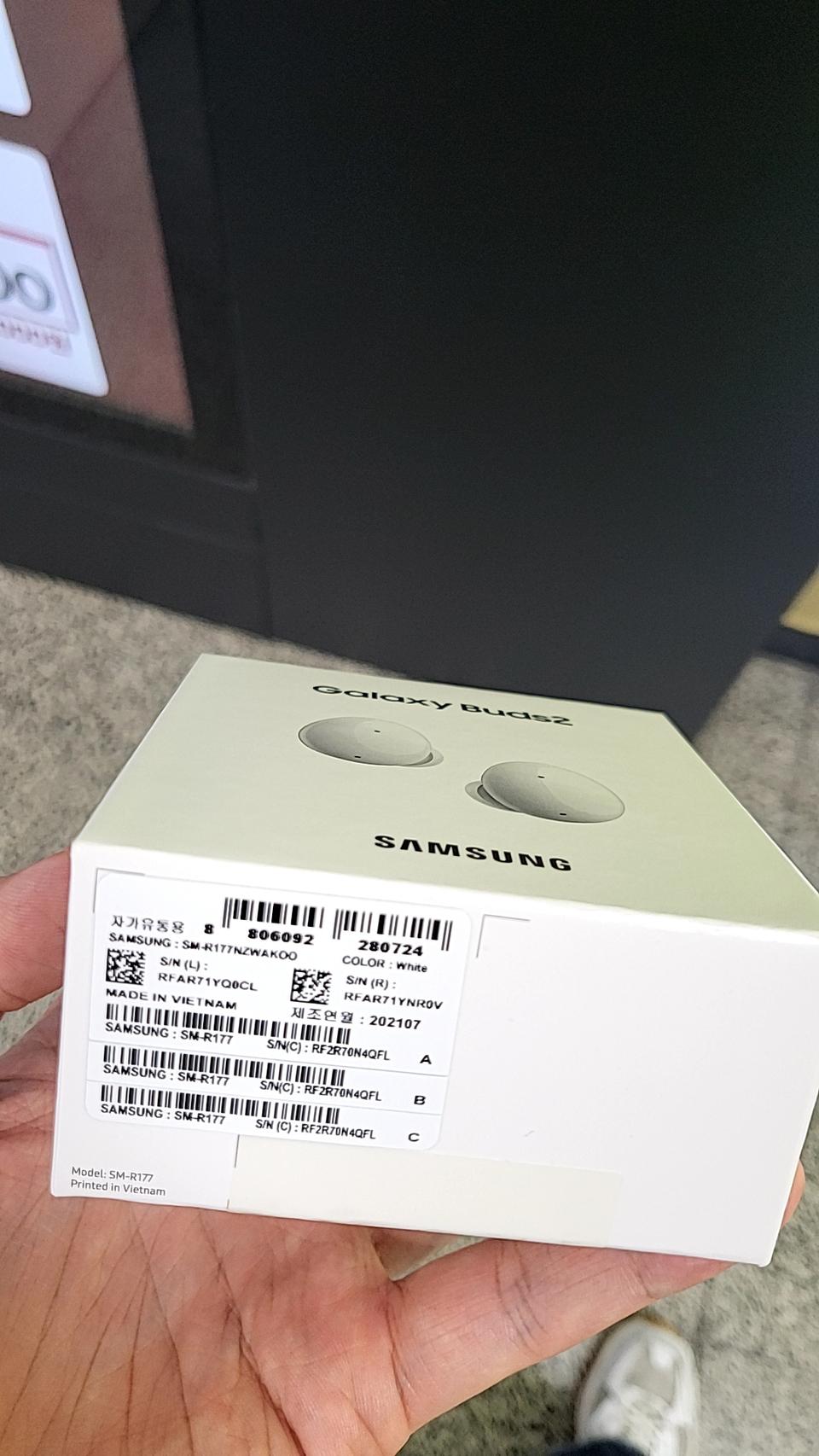 버즈2 화이트 10.5만원(미개봉 새상품 택포)