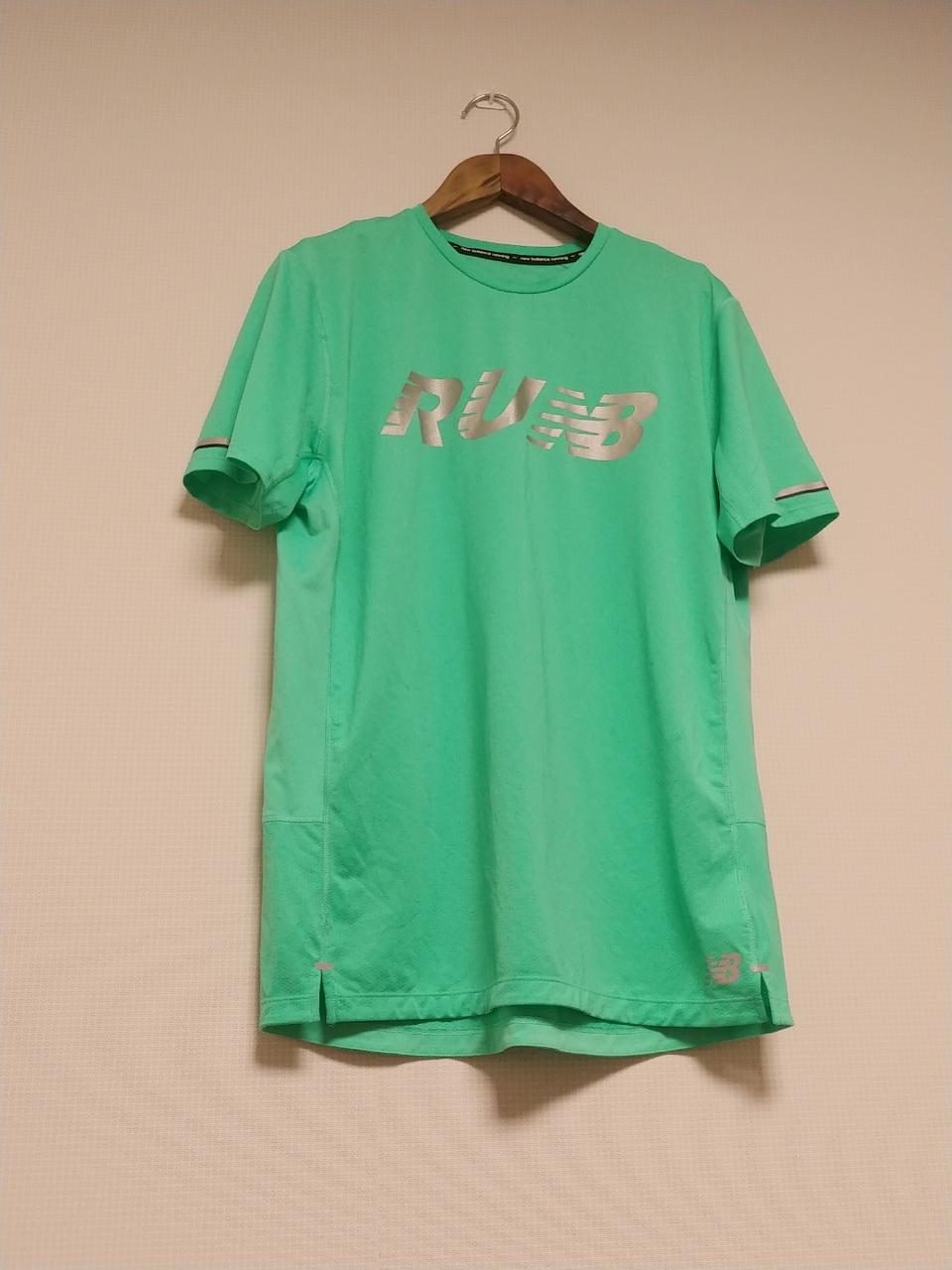 뉴발란스 반팔티