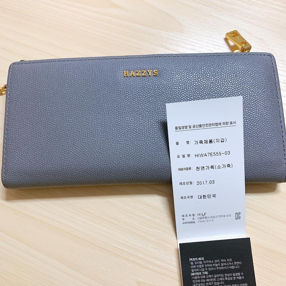 헤지스 여성2단 장지갑 팔아요!