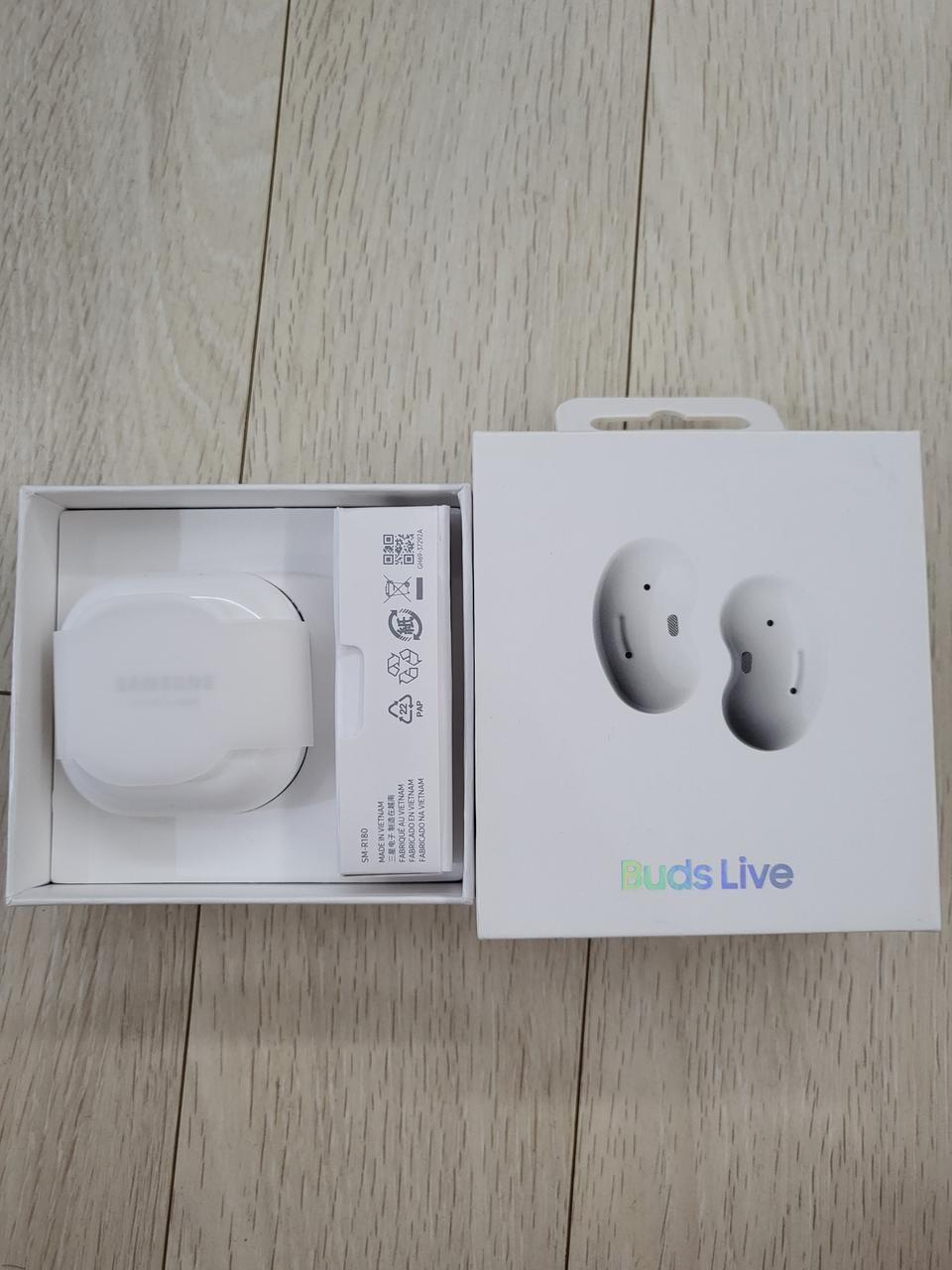 삼성 갤럭시 버즈라이브 화이트