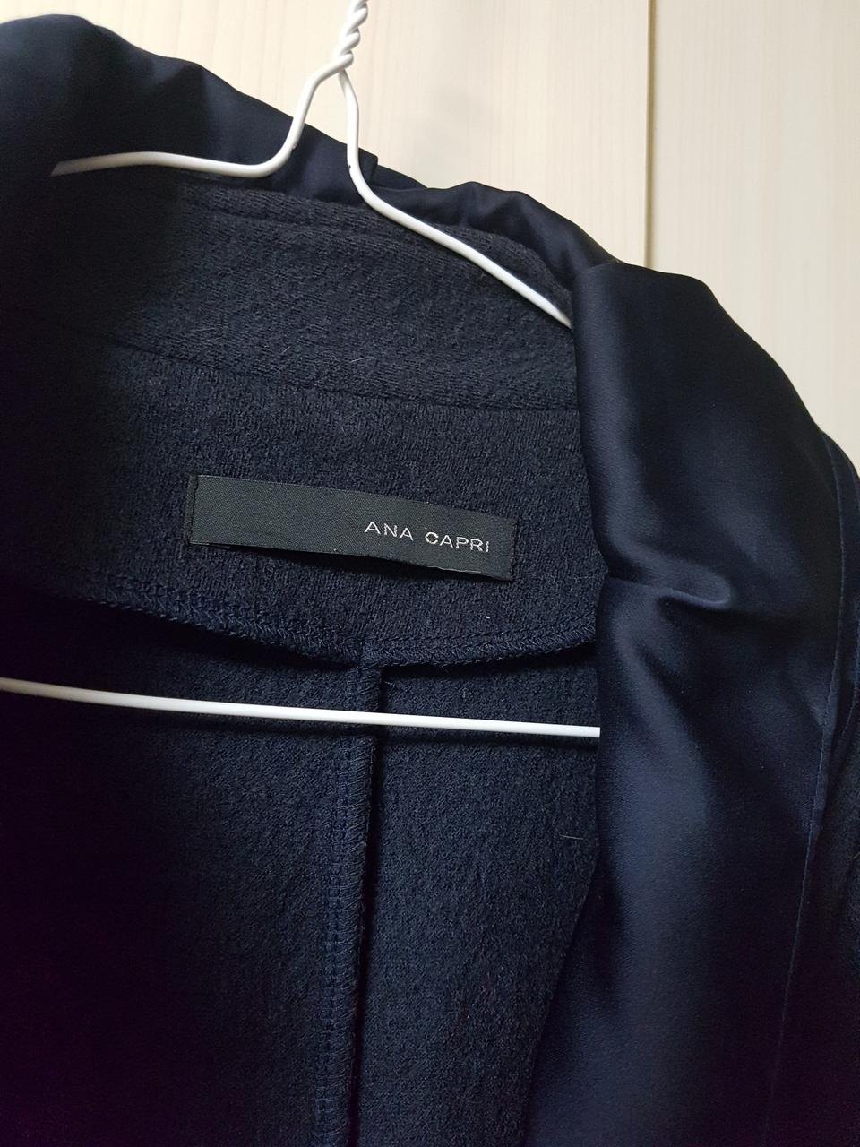 아나카프리 모직 원피스 55