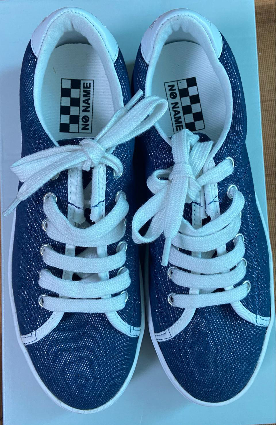 가격인하_노네임 스니커즈