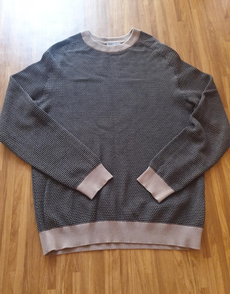 COS(코스) 레글런 배색 니트 [100]