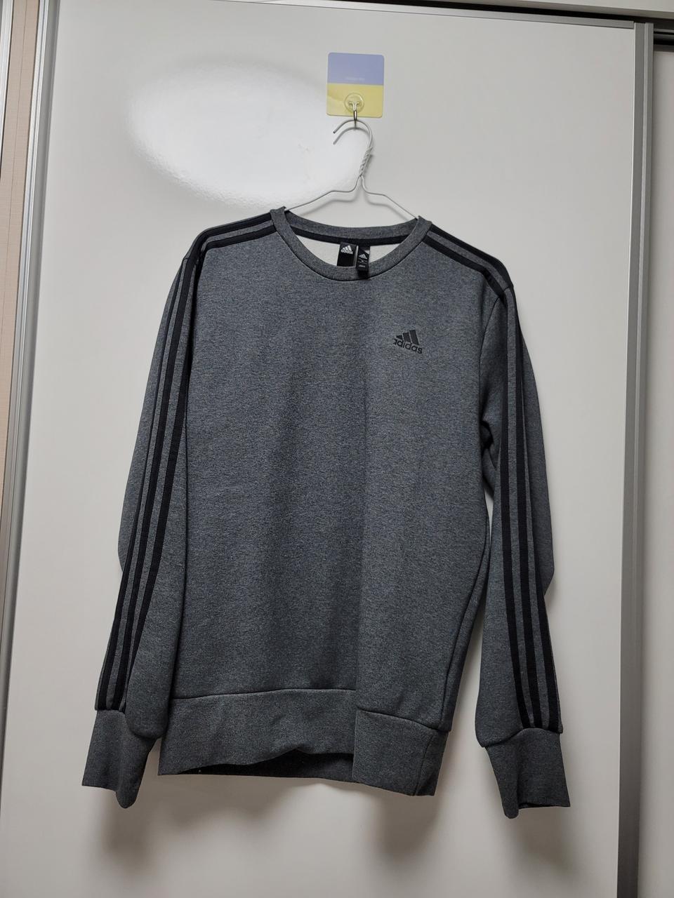 아디다스 기모맨투맨 진그레이 M사이즈