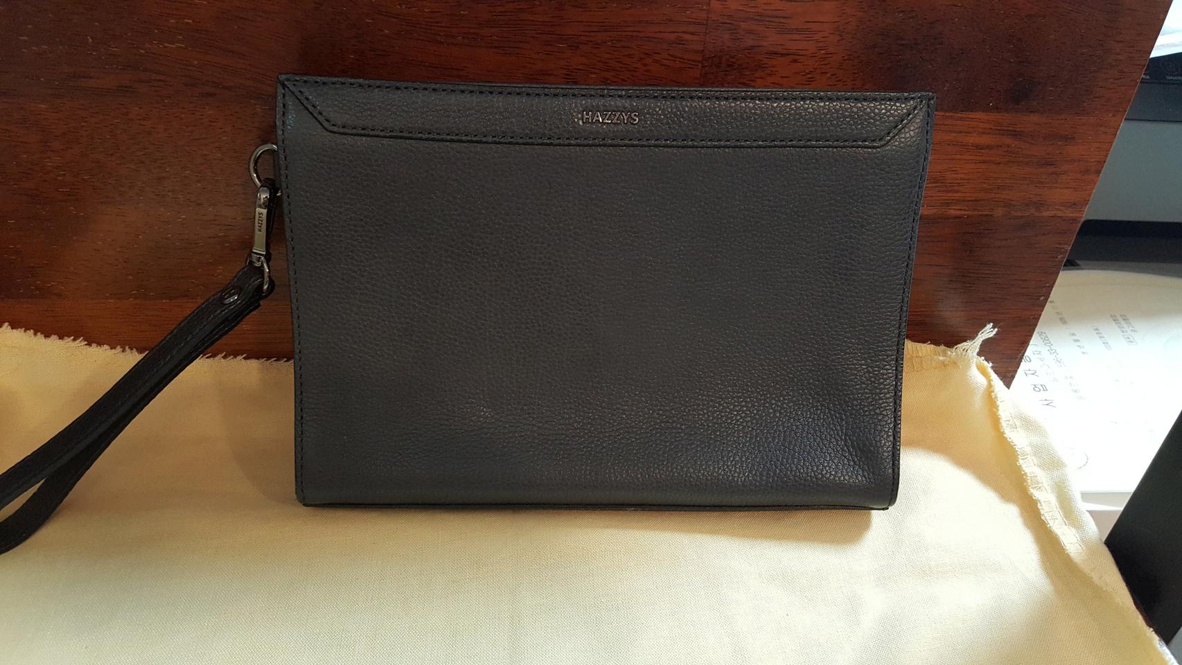 헤지스 클러치백