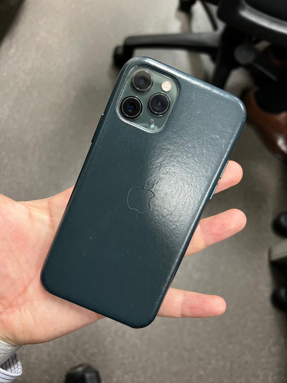 아이폰11프로 256 미드나잇 그린 팝니다