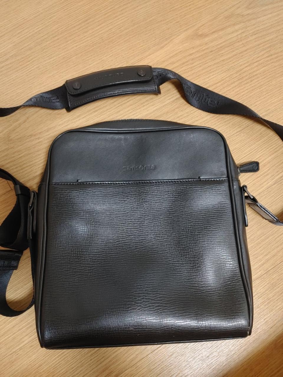 ★쌤소나이트★남성 크로스백/(깔끔하구 이뻐요^^)