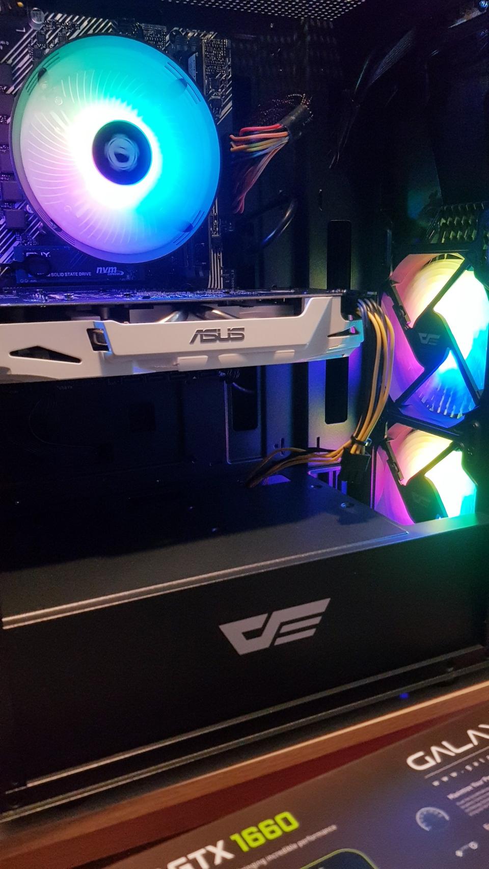 AMD 3600 GTX1660 슈퍼 피파 배그 배틀그라운드 게이밍 컴퓨터