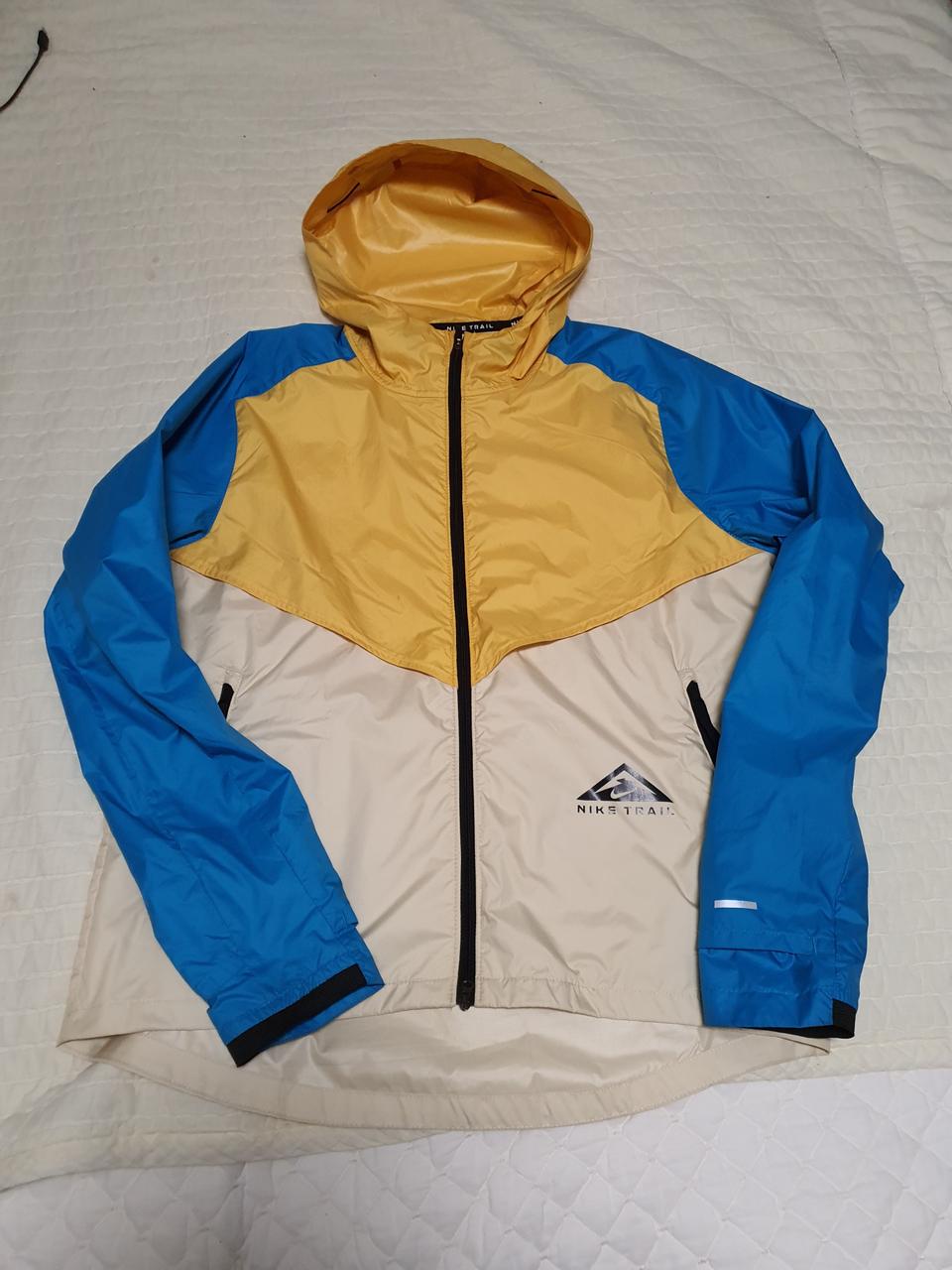 나이키 윈드러너