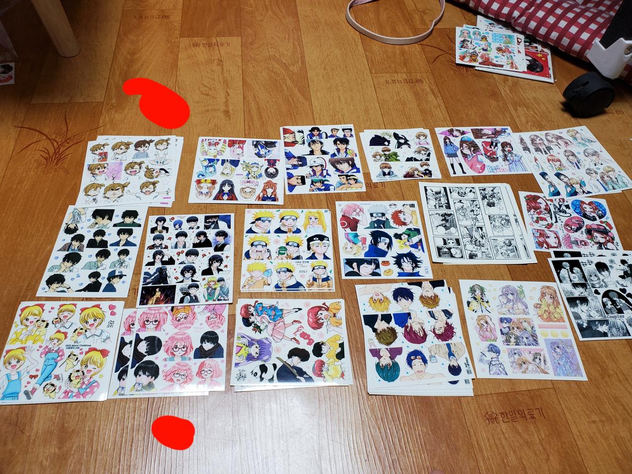 고르는 애니인스 장당 올 200원