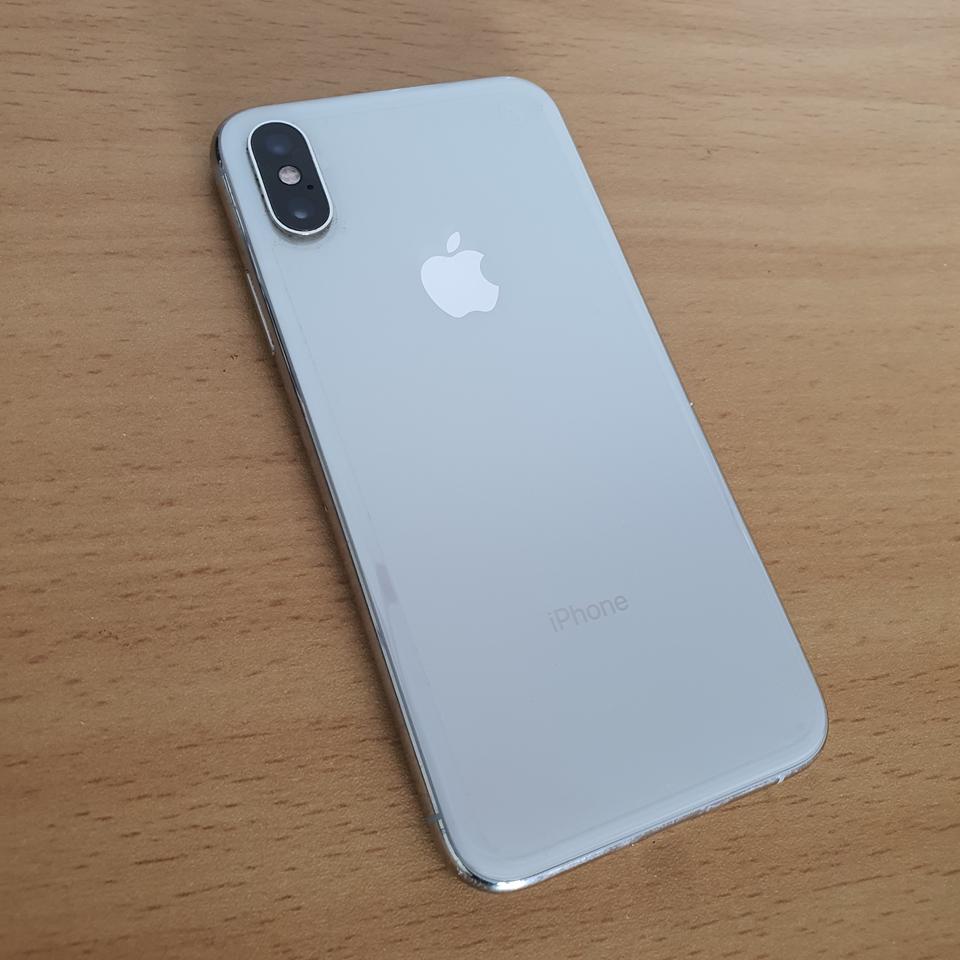 아이폰 xs 64G 실버(화이트) 화면잘림, 액정들림