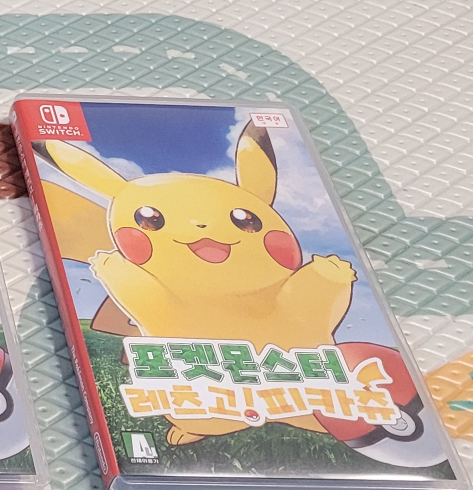 닌텐도스위치 레츠고 피카츄 판매합니다 (교환가능)