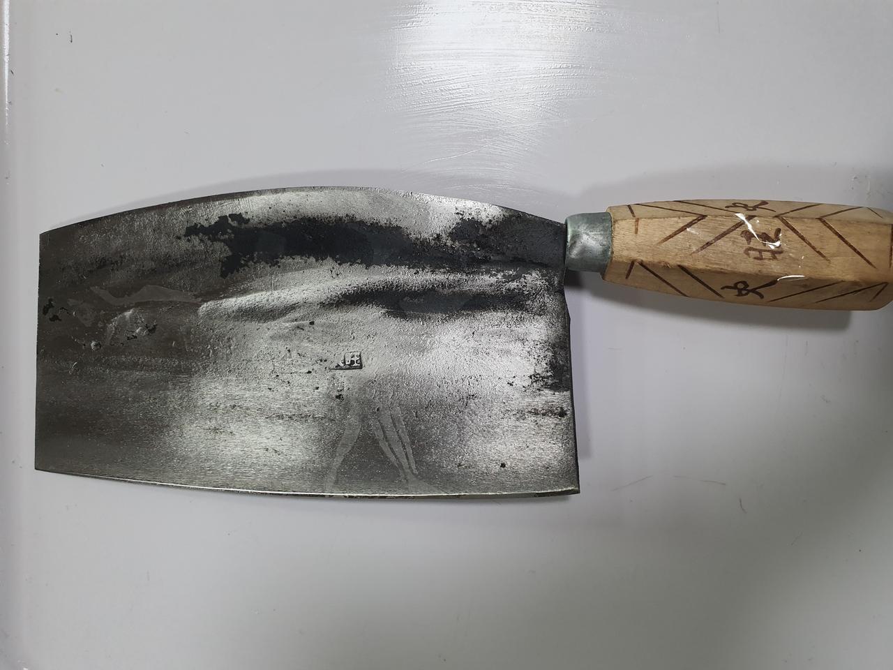 절단칼 수제단조칼 뼈자르는칼 생선칼 탄소강