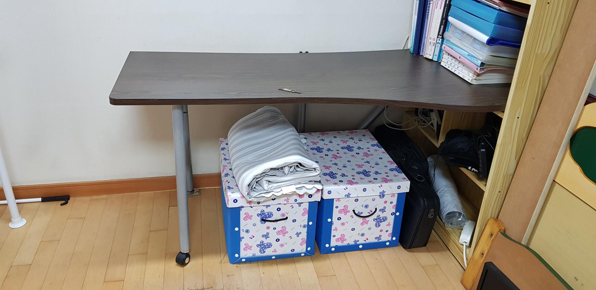 책상무료나눔합니다