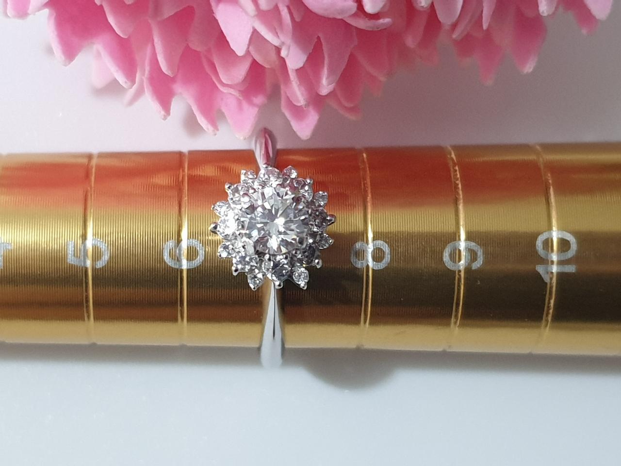 오늘맞춤 7호 18k 화이트 반지 2.45g 750% 선물용