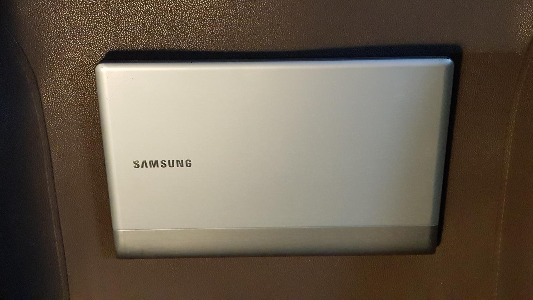 삼성노트북 NT351U2B  팔아요