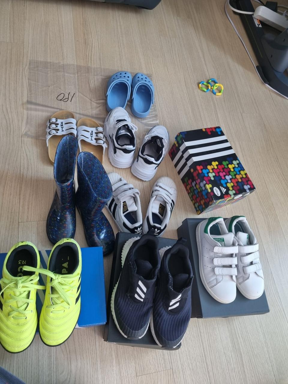 190사이즈 운동화 일괄판매해요 ^^