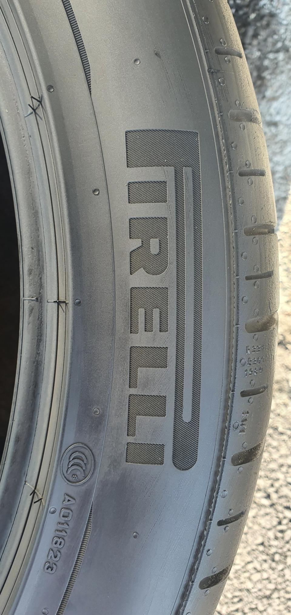 피제로 PZ4 20인치 중고타이어 팝니다