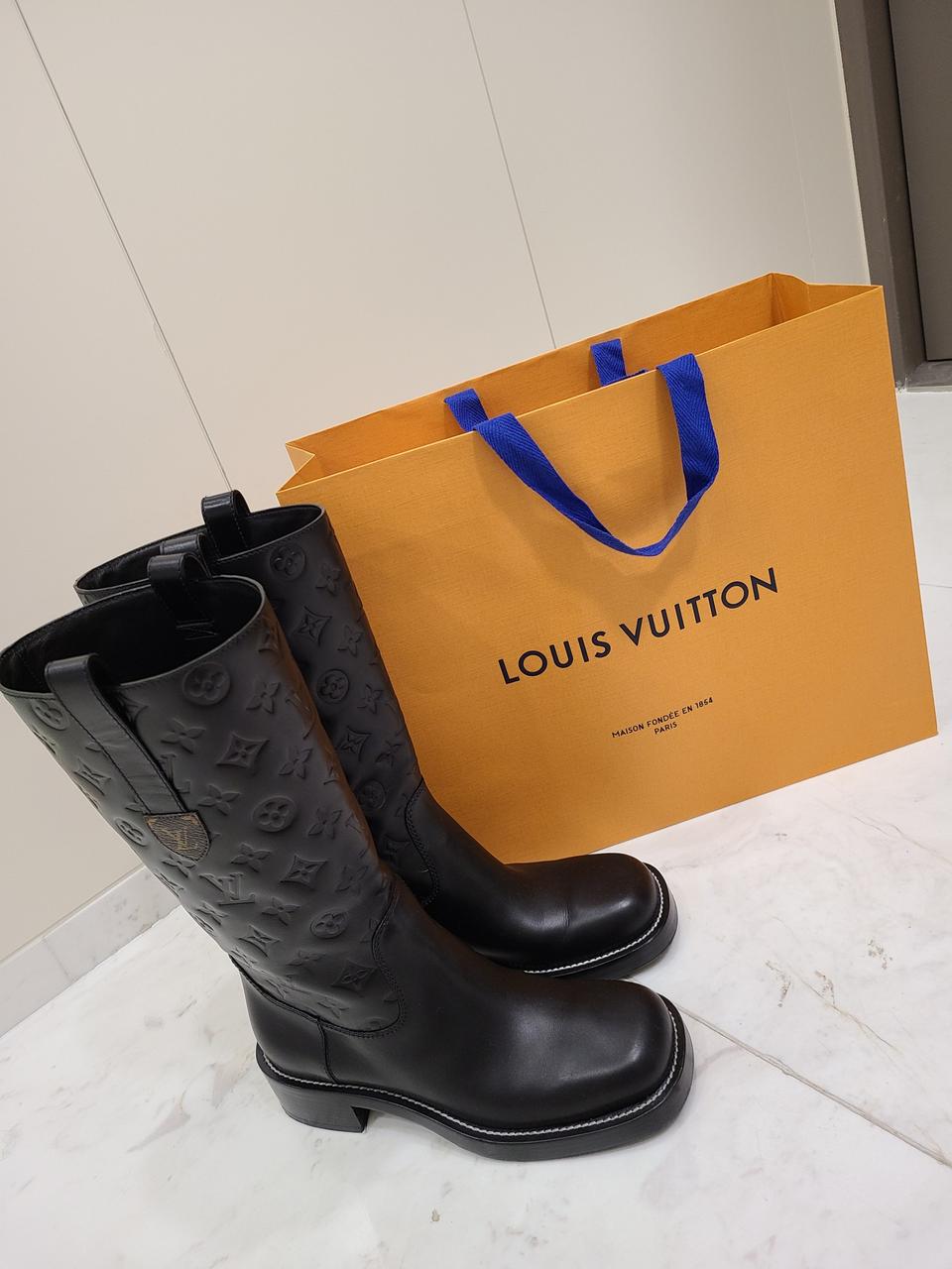21FW 한정판 루이비통 부츠
