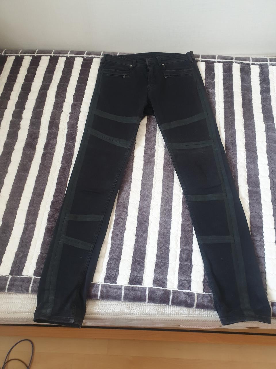 닐바렛 테이핑진 팝니다