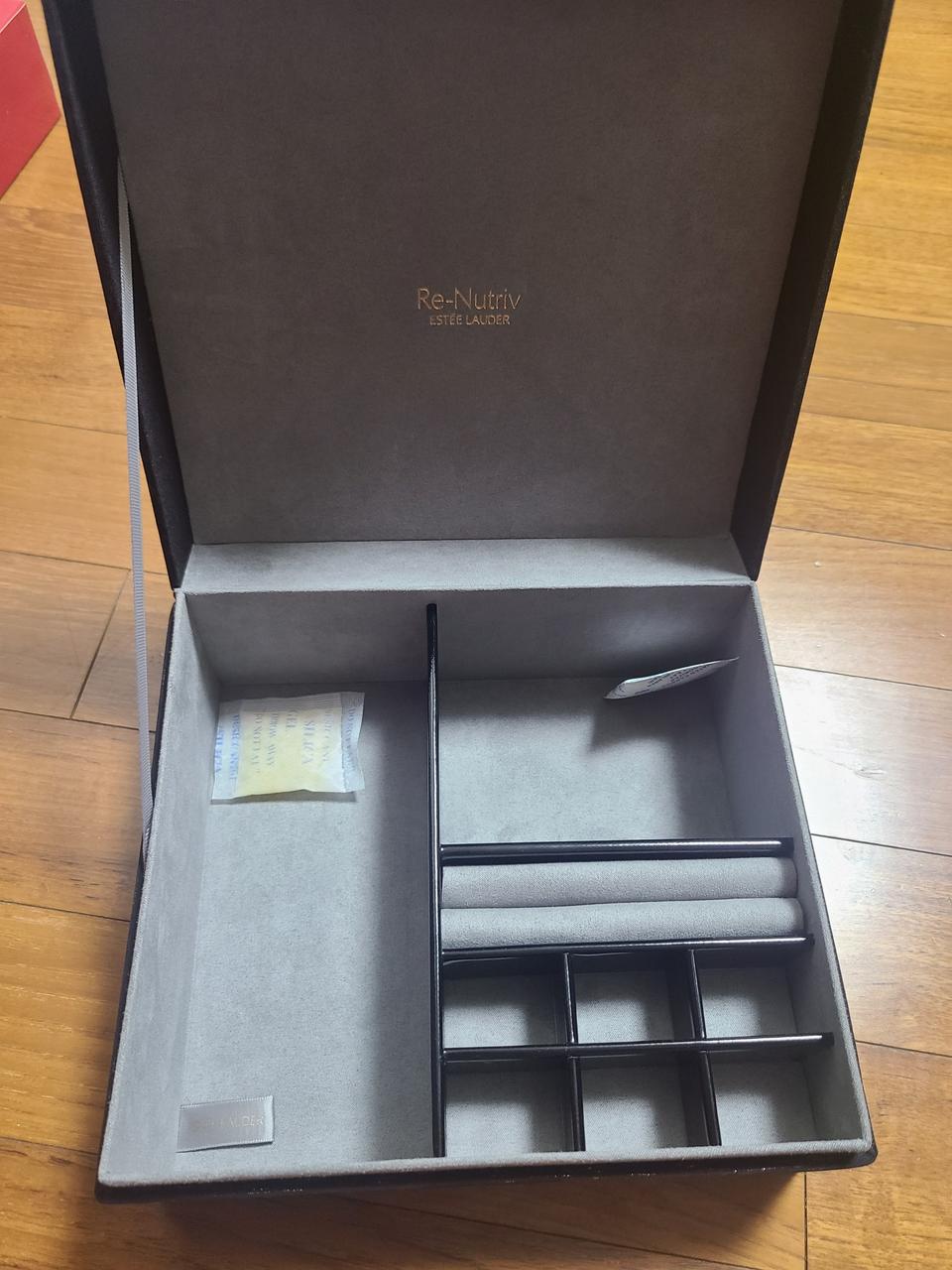 에스티로더 보석함