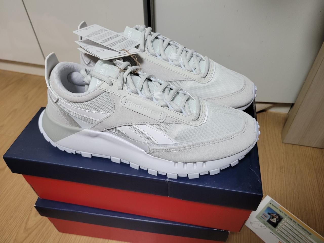 리복 레더 클래식 레거시 새상품 255