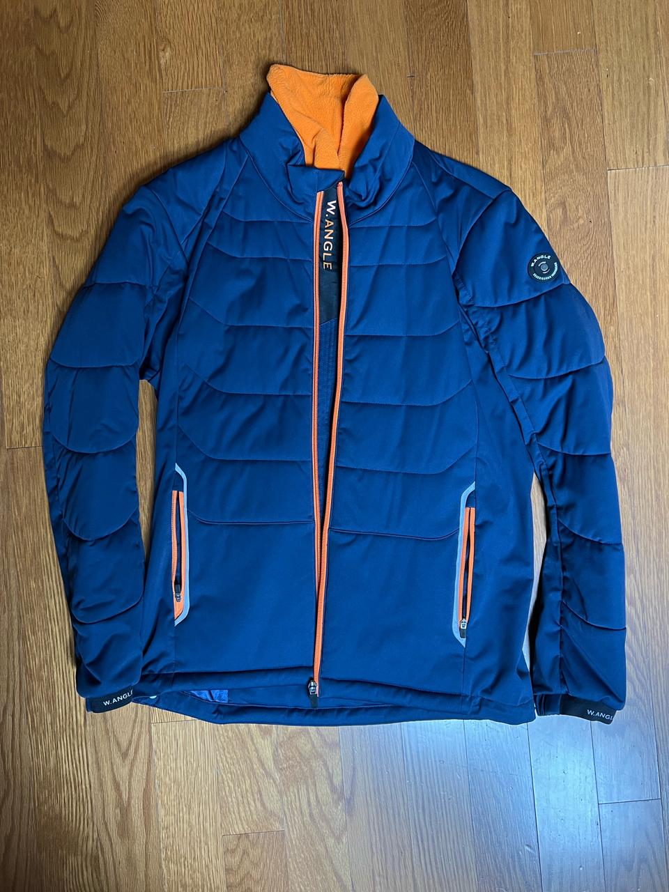 [와이드앵글] 골프 패딩