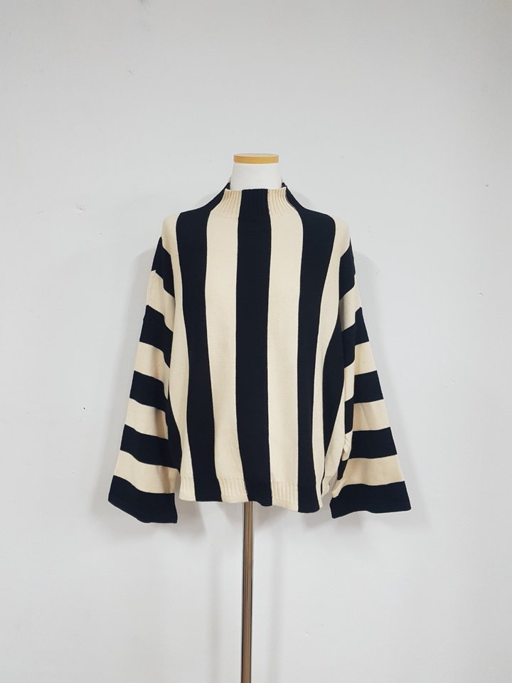 여성 스트라이프 박시한 폴라 티셔츠 66 제이제이 | 세컨웨어