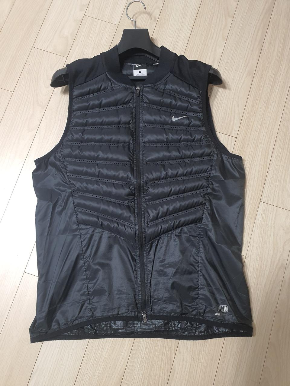 (오늘사시면택포)나이키 에어로로프트 M