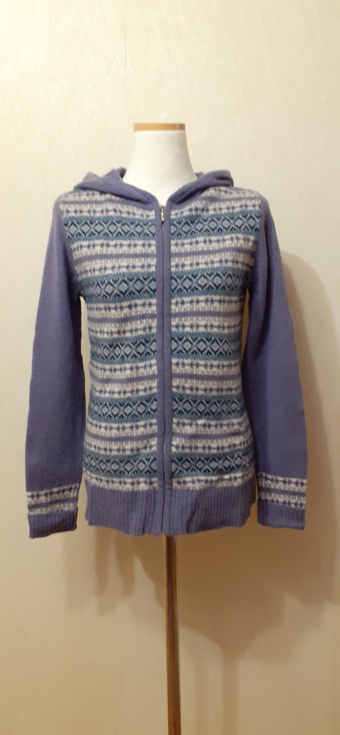 여성 울니트 집업 가디건 팝니다.