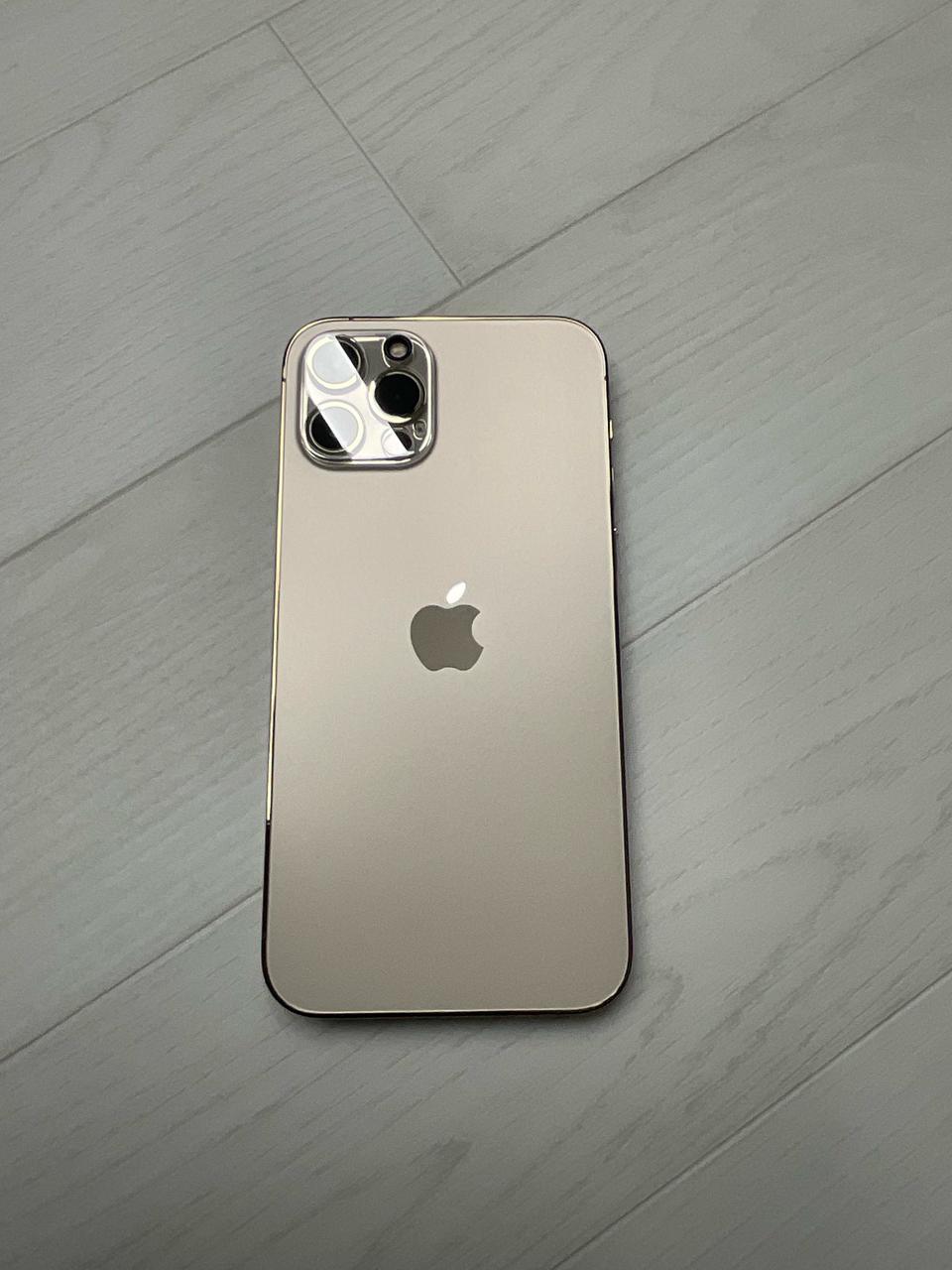 아이폰12프로 512g  골드 상태 S급 자급제 폰