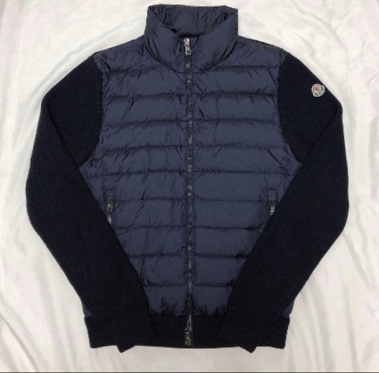 몽클레어 니트패딩 급쳐 !