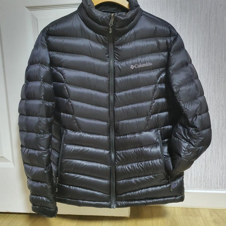 남성 컬럼비아 경량패딩