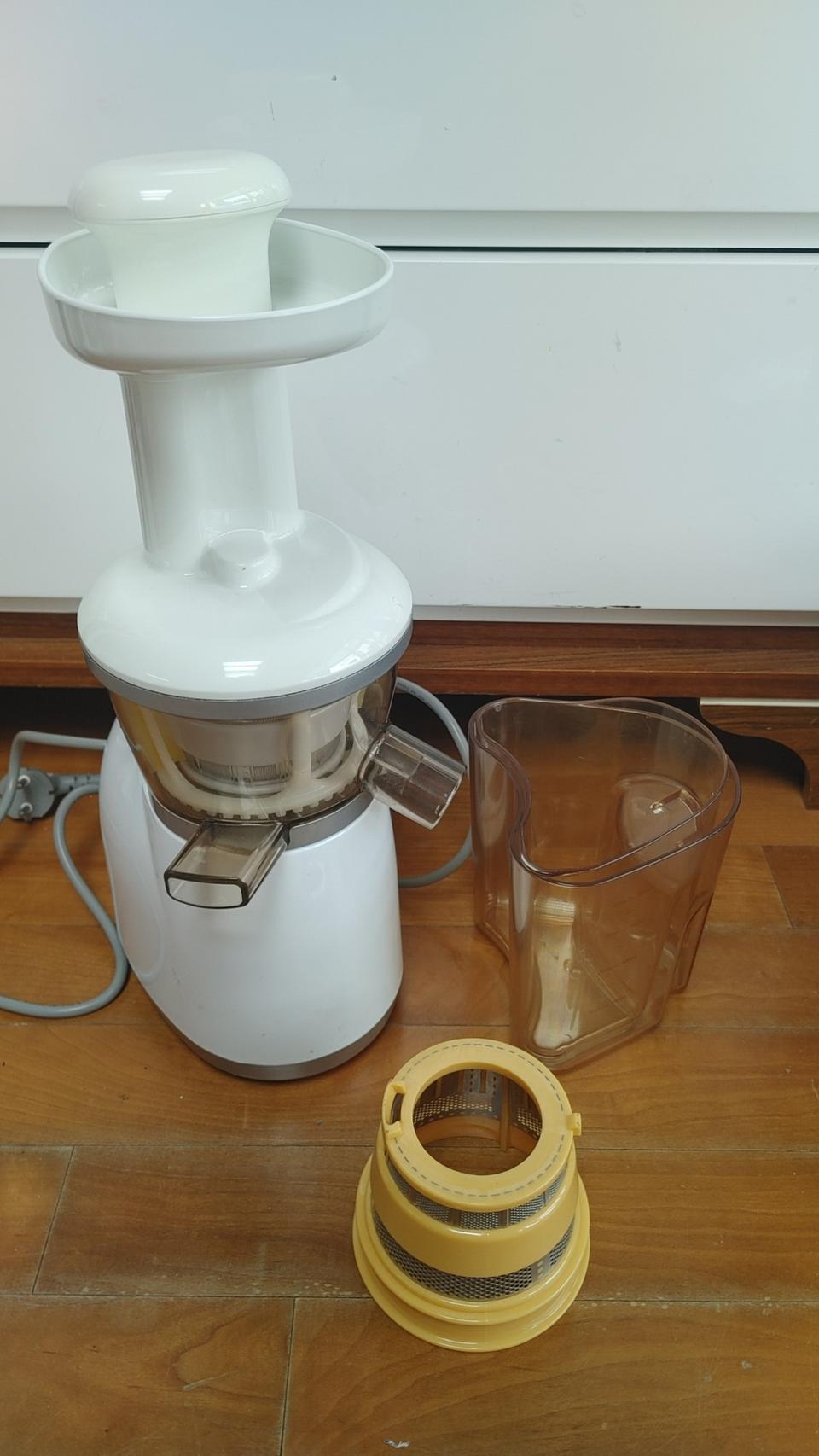 휴롬 쥬서기 원액기 Sj 200b