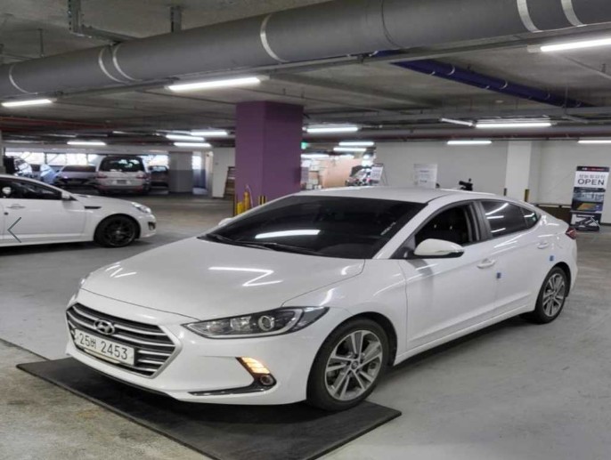 현대 아반떼 AD 1.6 GDi 밸류+