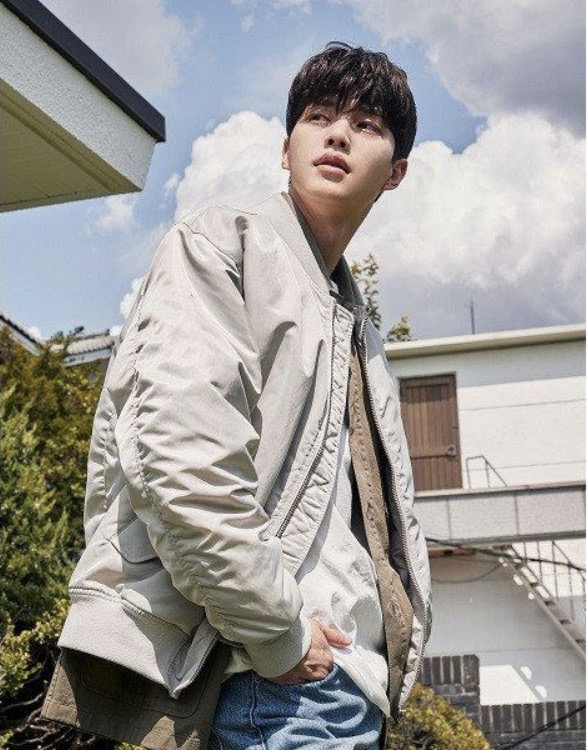 [지오다노] 점퍼 남녀공용_블루종 패딩 퀄팅 봄버 오버핏 항공점퍼