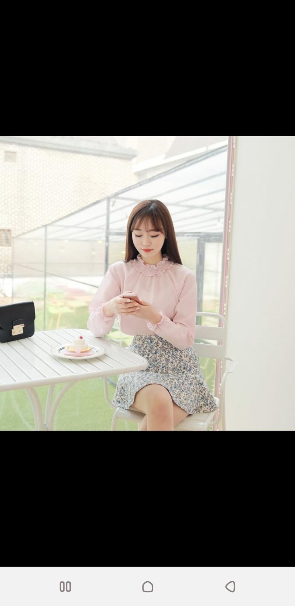 에이블리 훈녀블라우스