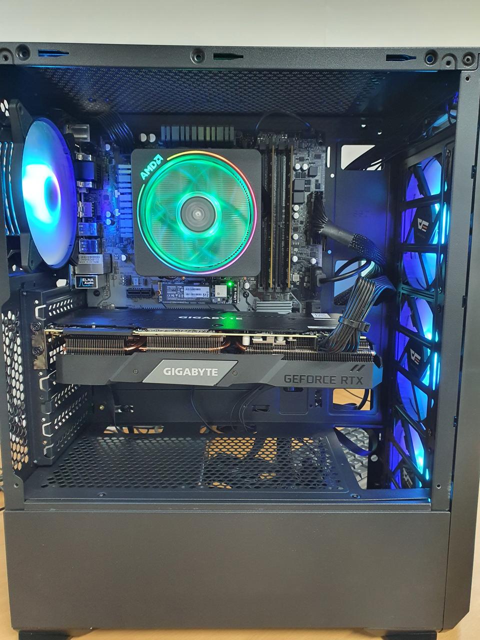 3700x, 2070super 고사양 컴퓨터