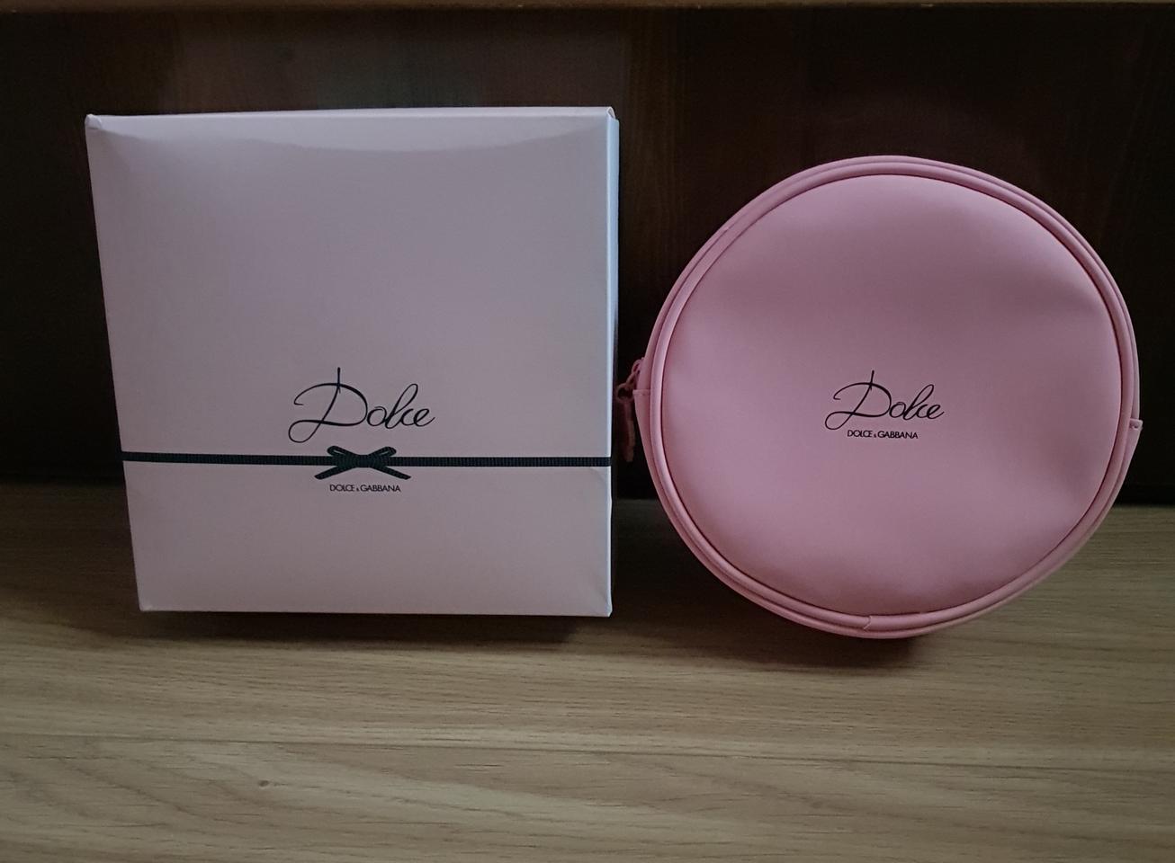 (돌체앤가바나뷰티)탬버린파우치(새상품,박스동봉)