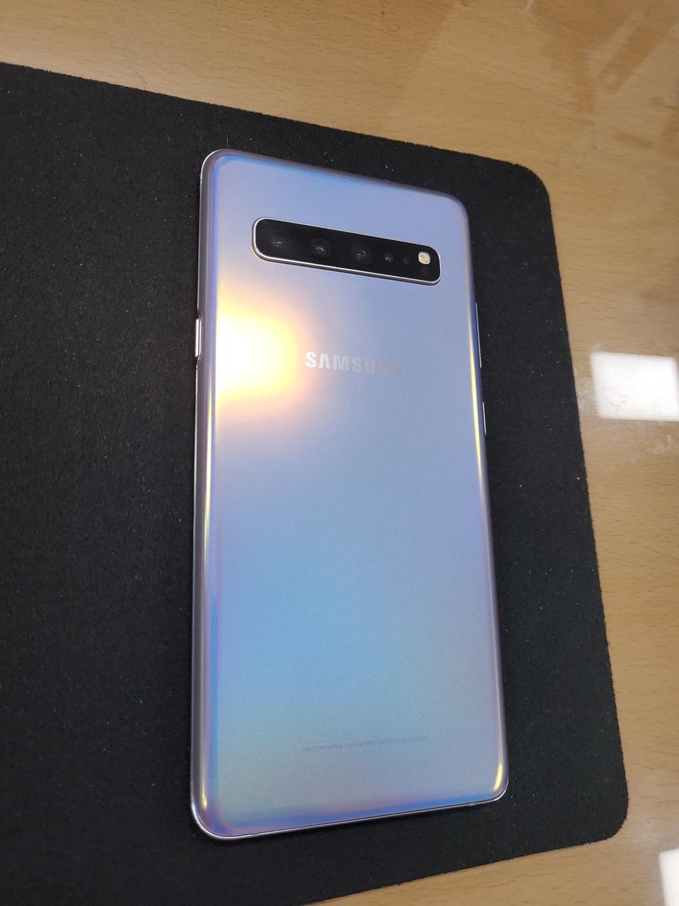 갤럭시 s10 5G 배터리 베젤 액정 교환